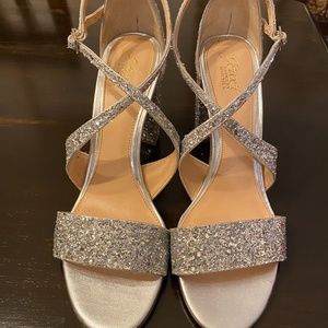 Jewel by Badgley Mischka Heels